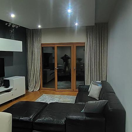Adalberto Nascimento Luxury Aparta-Hostel At Colinas Do Cruzeiro Одивелас Екстериор снимка
