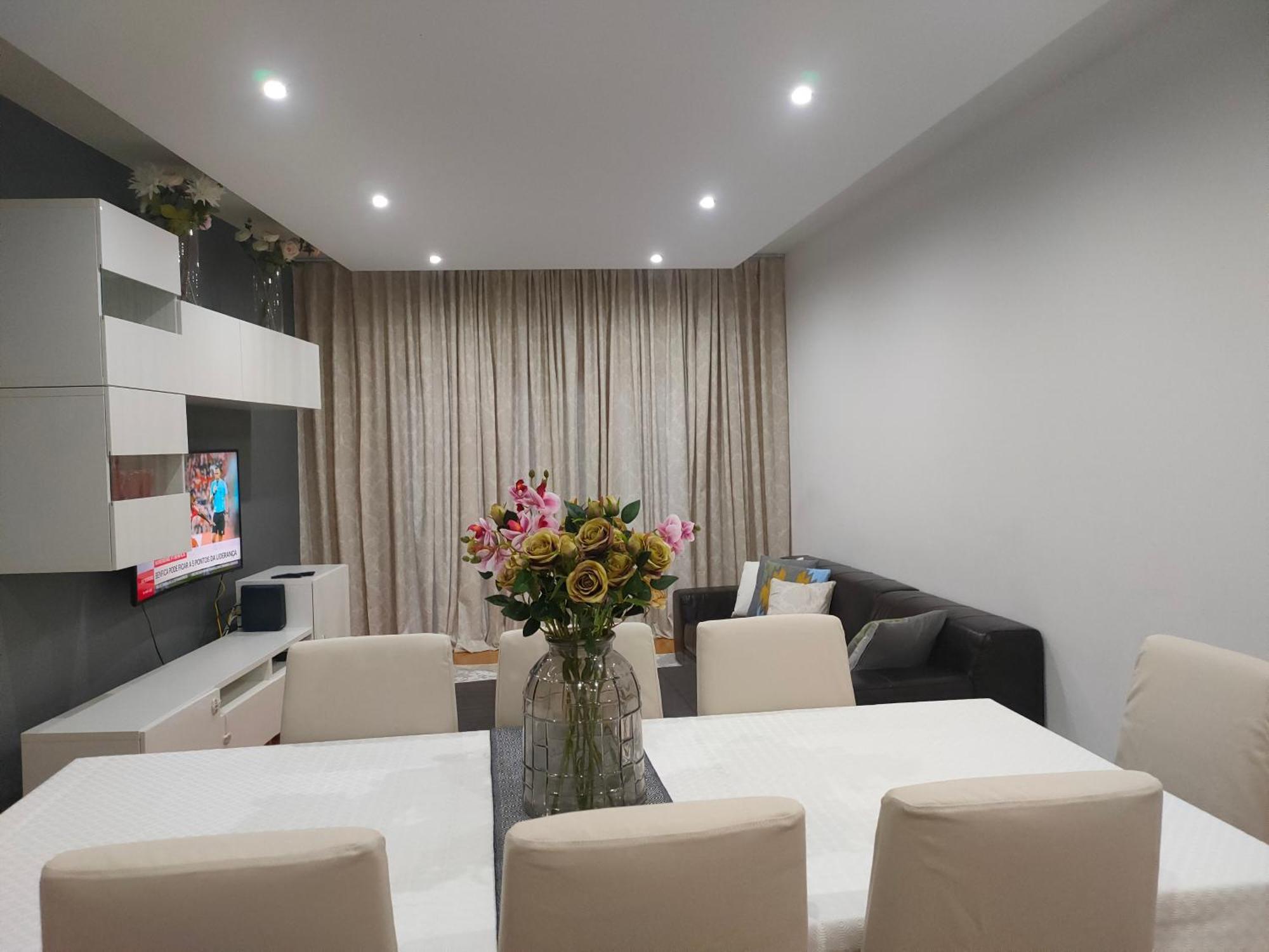 Adalberto Nascimento Luxury Aparta-Hostel At Colinas Do Cruzeiro Одивелас Екстериор снимка