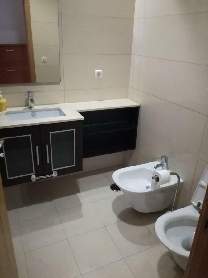 Adalberto Nascimento Luxury Aparta-Hostel At Colinas Do Cruzeiro Одивелас Екстериор снимка